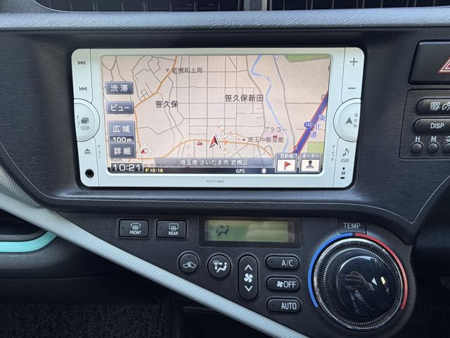 TOYOTA AQUA 2013 Image 31