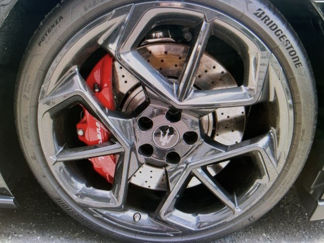 MASERATI MC20 2023 Image 31