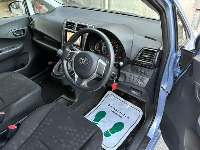 TOYOTA RACTIS 2012 Image 31