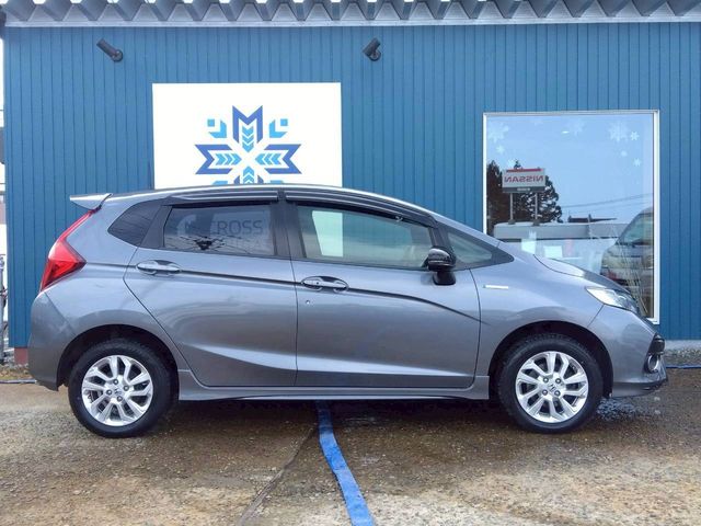 HONDA FIT HYBRID 4WD 2019 Image 31