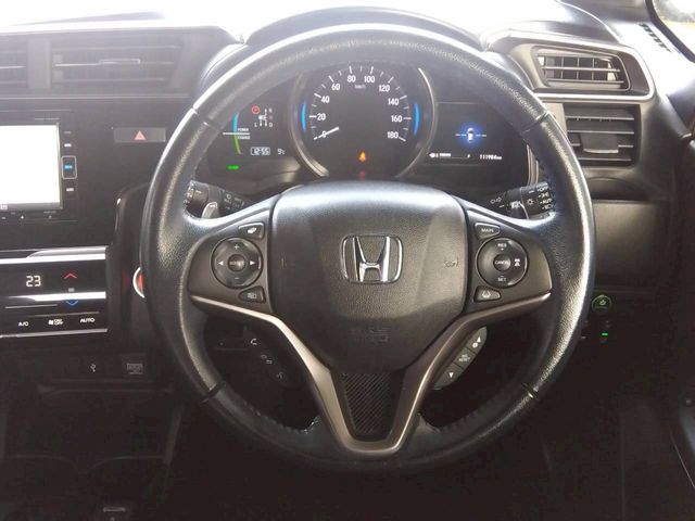 HONDA FIT HYBRID 4WD 2019 Image 31