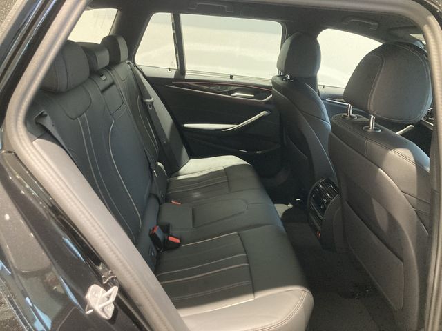 BMW 5SERIES TOURING 2024 Image 31