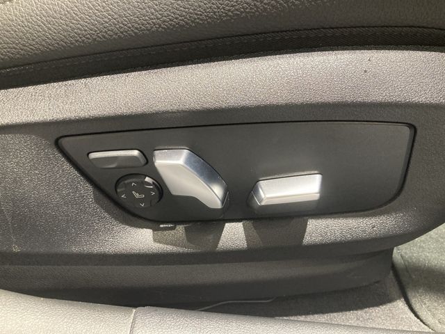 BMW 5SERIES TOURING 2024 Image 31