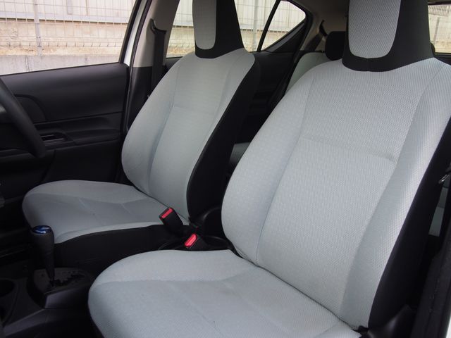 TOYOTA AQUA 2019 Image 31