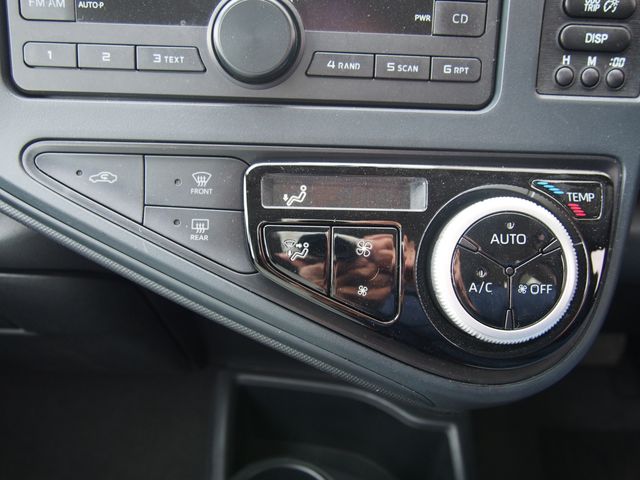 TOYOTA AQUA 2019 Image 31