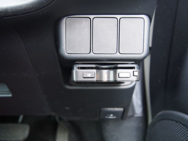 TOYOTA AQUA 2019 Image 31