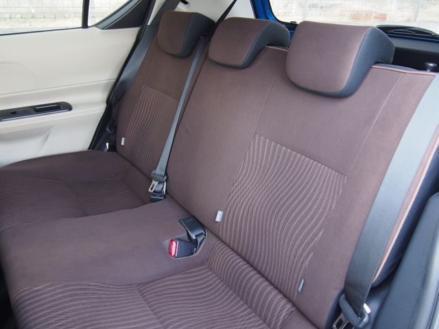 TOYOTA AQUA 2014 Image 31