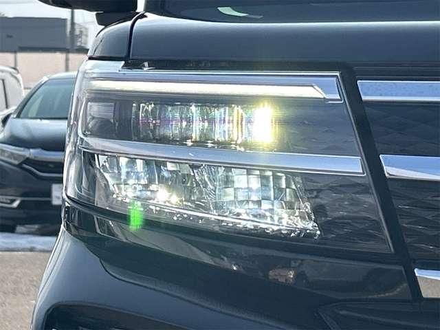 DAIHATSU TANTO CUSTOM 4WD 2022 Image 31