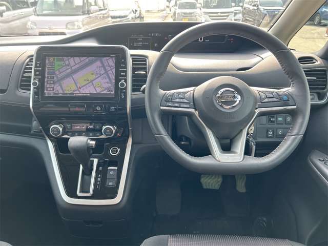 NISSAN SERENA  S-HYBRID 4WD 2016 Image 31