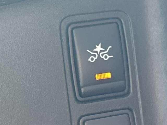 NISSAN SERENA  S-HYBRID 4WD 2016 Image 31