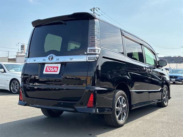 TOYOTA VOXY 4WD 2019 Image 31