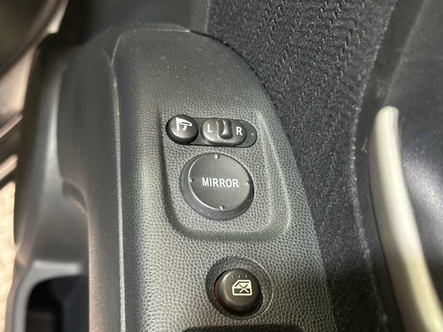 HONDA ZEST SPARK 2009 Image 31