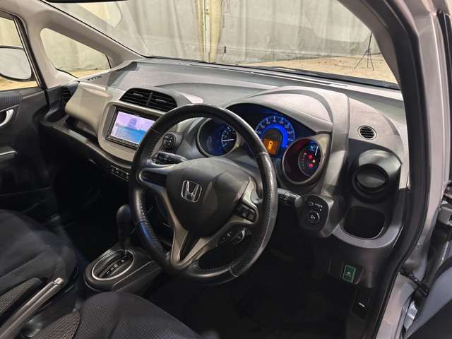 HONDA FIT HYBRID 2012 Image 31