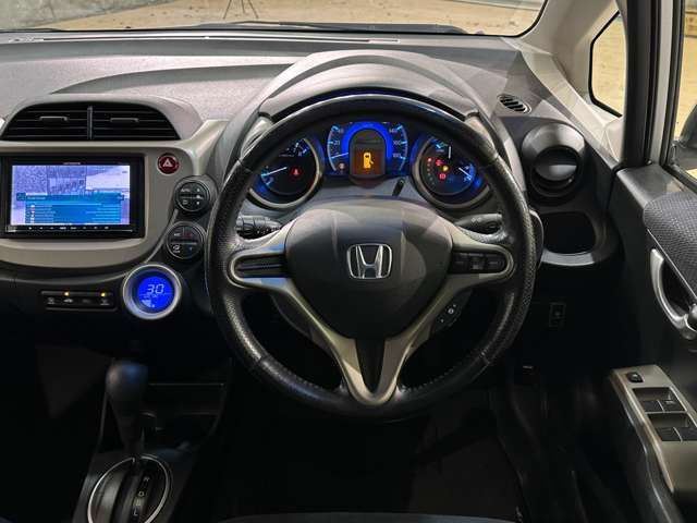 HONDA FIT HYBRID 2012 Image 31