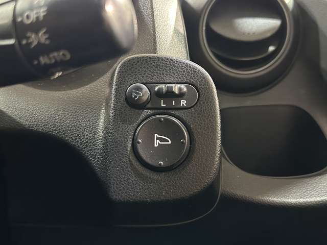 HONDA FIT HYBRID 2012 Image 31