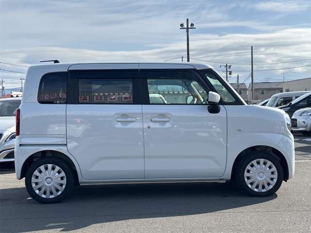SUZUKI WAGON R SMILE 4WD 2025 Image 31