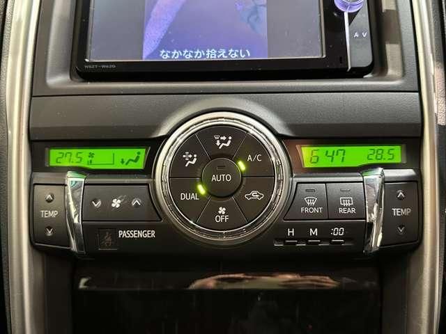 TOYOTA MARK X 2013 Image 31