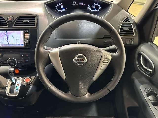 NISSAN SERENA  S-HYBRID 4WD 2013 Image 31