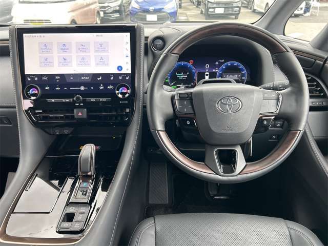 TOYOTA VELLFIRE  HYBRID 4WD 2023 Image 31