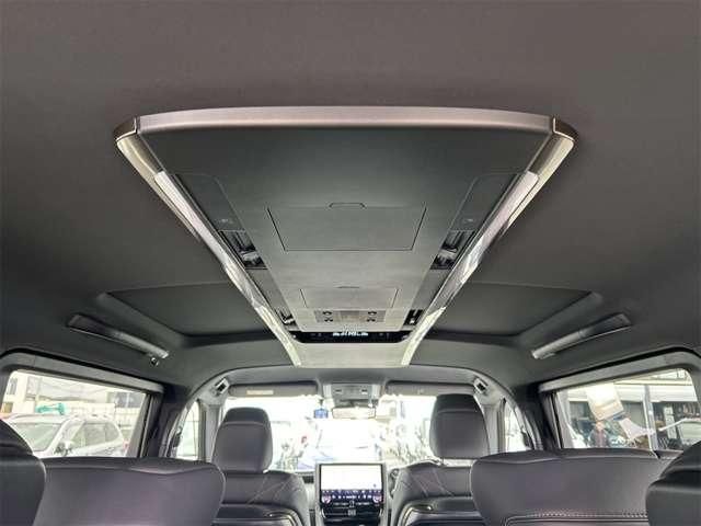 TOYOTA VELLFIRE  HYBRID 4WD 2023 Image 31