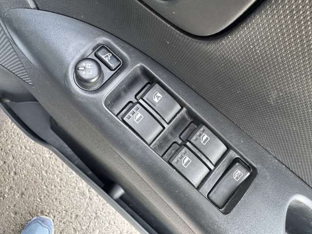 DAIHATSU TANTO 4WD 2013 Image 31