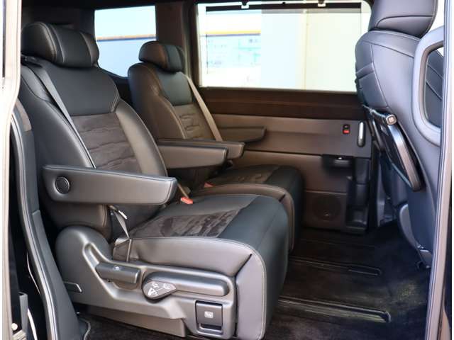 HONDA STEPWAGON SPADA 2023 Image 31