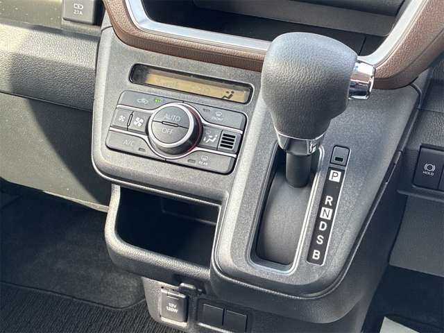 DAIHATSU MOVE 4WD 2025 Image 31