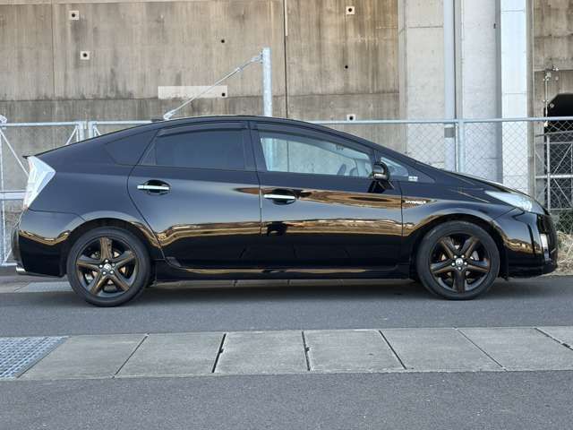 TOYOTA PRIUS 2010 Image 31
