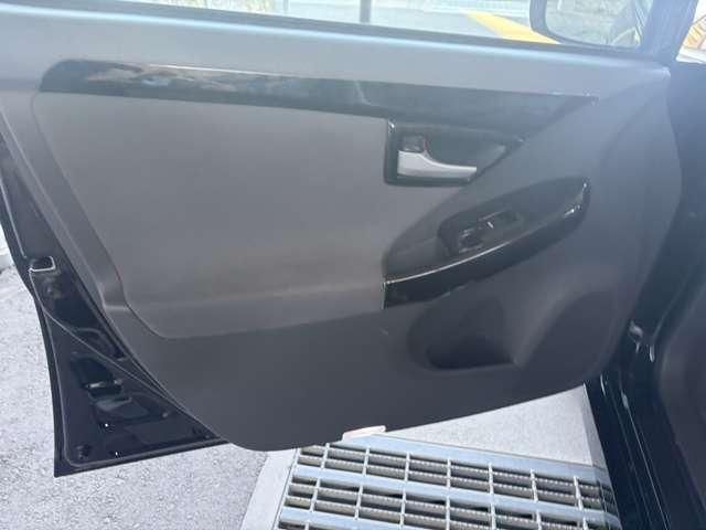 TOYOTA PRIUS 2010 Image 31