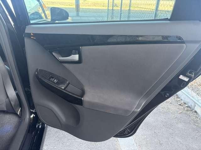 TOYOTA PRIUS 2010 Image 31