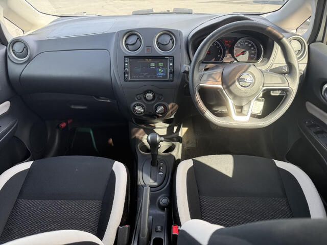 NISSAN NOTE 4WD 2017 Image 31