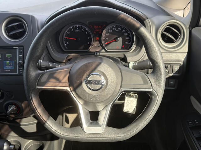 NISSAN NOTE 4WD 2017 Image 31