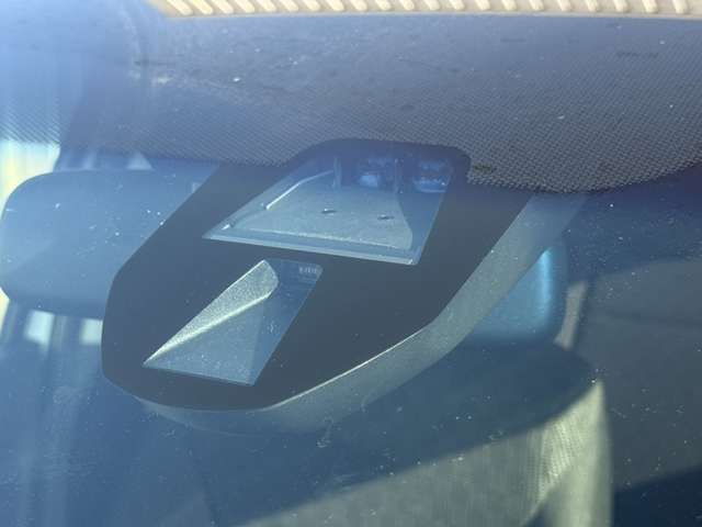 HONDA FIT 4WD 2015 Image 31