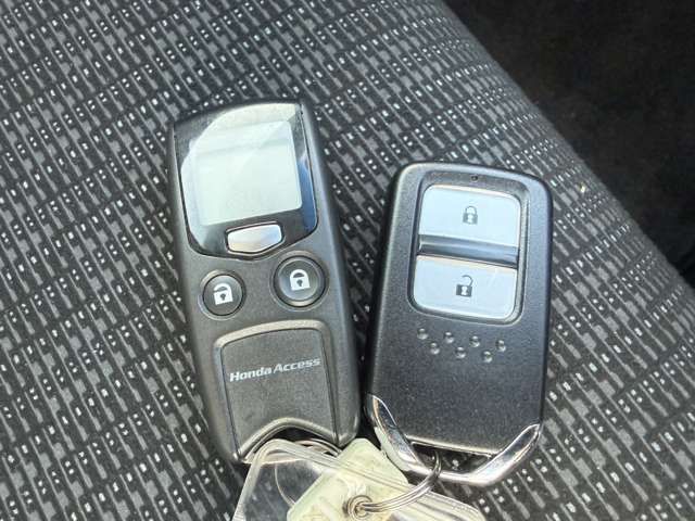 HONDA FIT 4WD 2015 Image 31