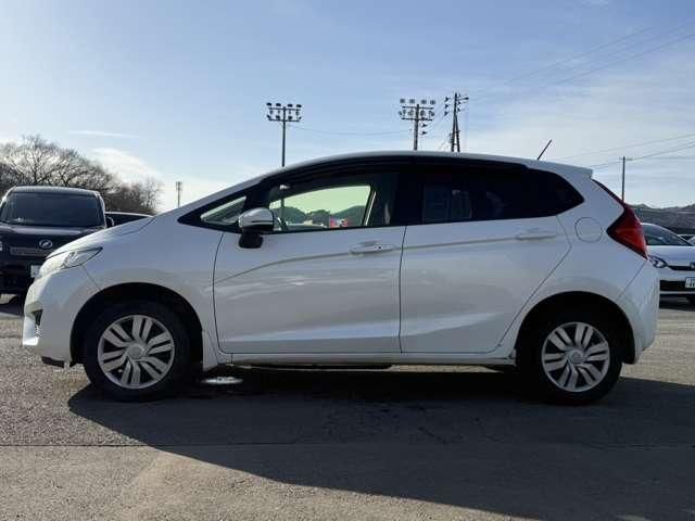 HONDA FIT 4WD 2015 Image 31