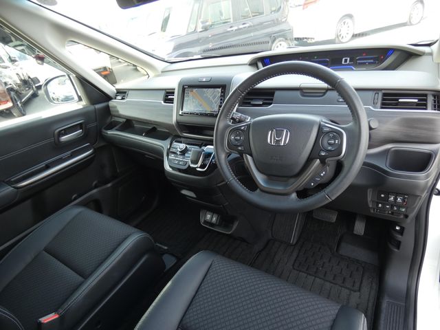 HONDA FREED HYBRID 2022 Image 31