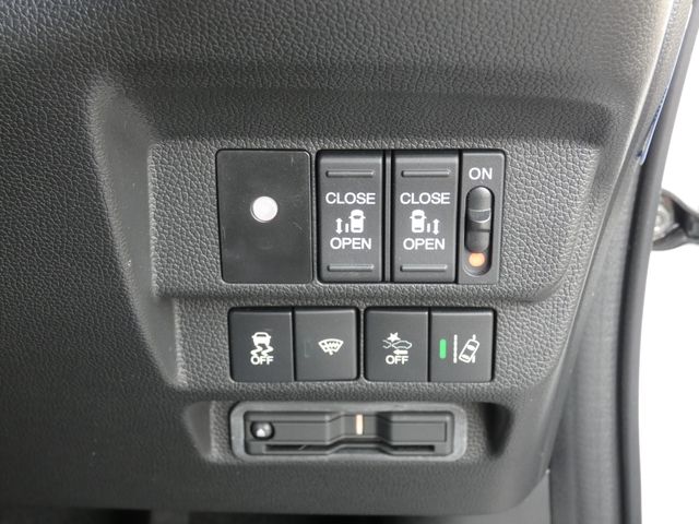 HONDA FREED HYBRID 2022 Image 31