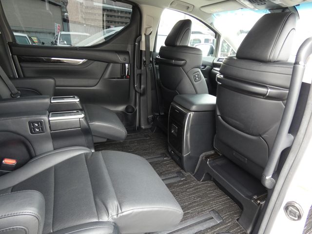 TOYOTA ALPHARD 2020 Image 31