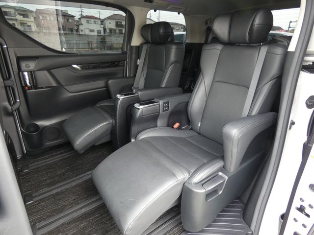 TOYOTA ALPHARD 2020 Image 31