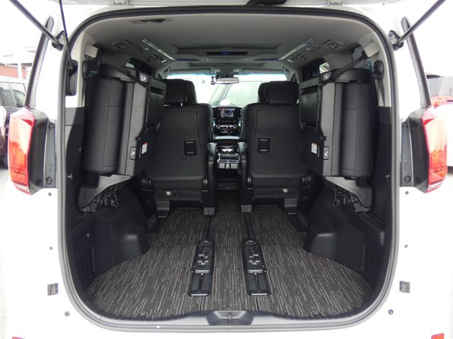TOYOTA ALPHARD 2020 Image 31
