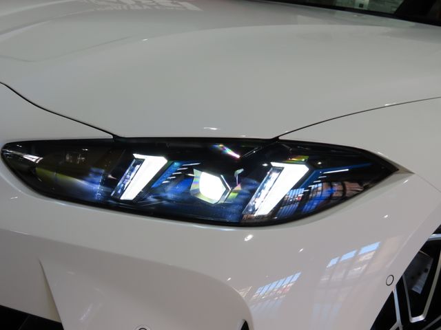 BMW M4 2024 Image 31