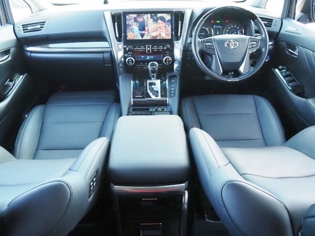 TOYOTA ALPHARD HYBRID 4WD 2021 Image 31