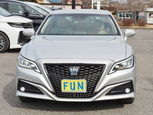 TOYOTA CROWN SEDAN HYBRID 4 2019 Image 31