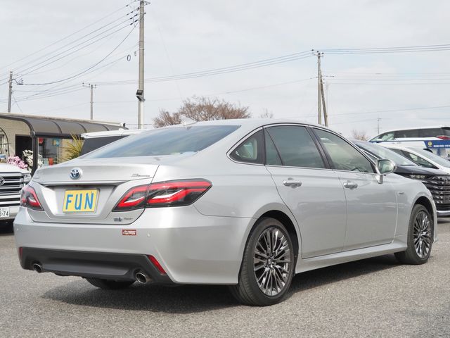 TOYOTA CROWN SEDAN HYBRID 4 2019 Image 31