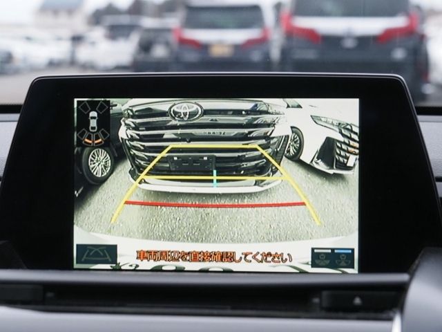 TOYOTA CROWN SEDAN HYBRID 4 2019 Image 31