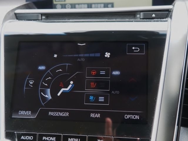 TOYOTA CROWN SEDAN HYBRID 4 2019 Image 31