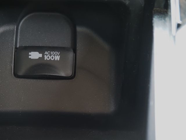 TOYOTA CROWN SEDAN HYBRID 4 2019 Image 31