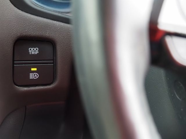 TOYOTA CROWN SEDAN HYBRID 4 2019 Image 31