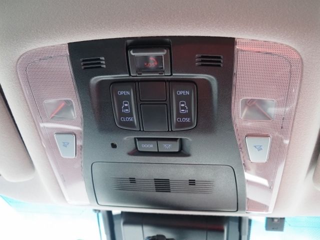 TOYOTA ALPHARD HYBRID 4WD 2021 Image 31