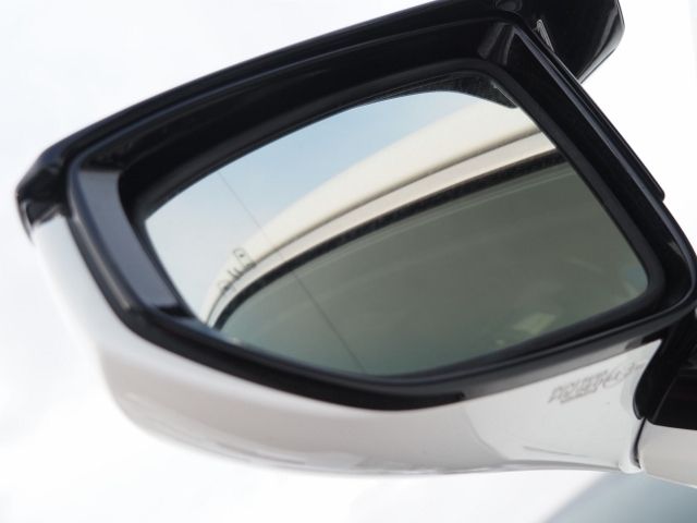 TOYOTA LEXUS ES300H 2019 Image 31